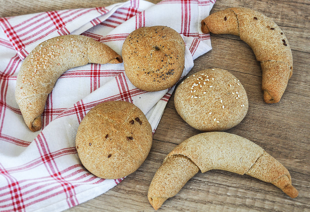 Low carb buns, crescents and bread